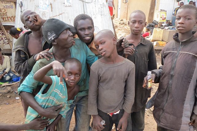 k 07 Strassenkinder Uganda