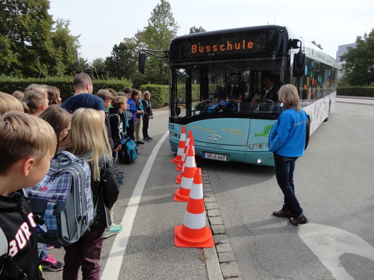 Busschule(1)